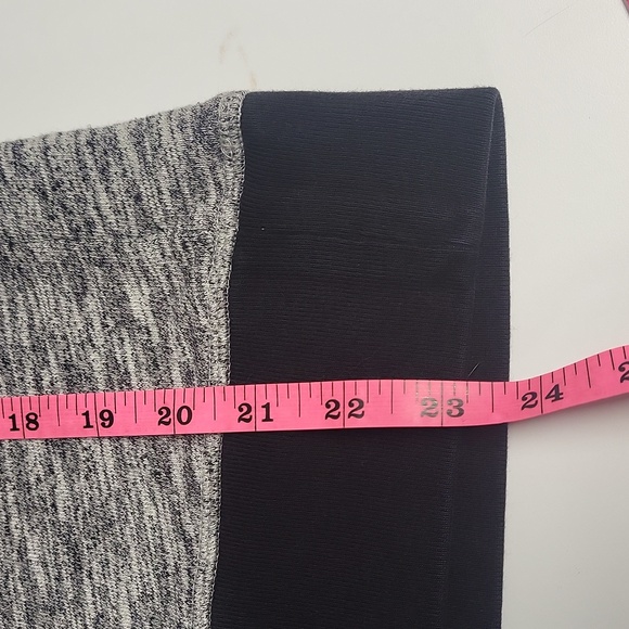 PINK sweater sm - Picture 4 of 6